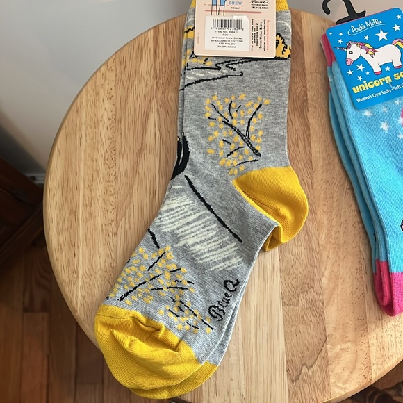 Women’s Novelty Socks Archie McPhee Unicorn Blue Q hellraiser Soft Combed Cotton - Picture 5 of 8